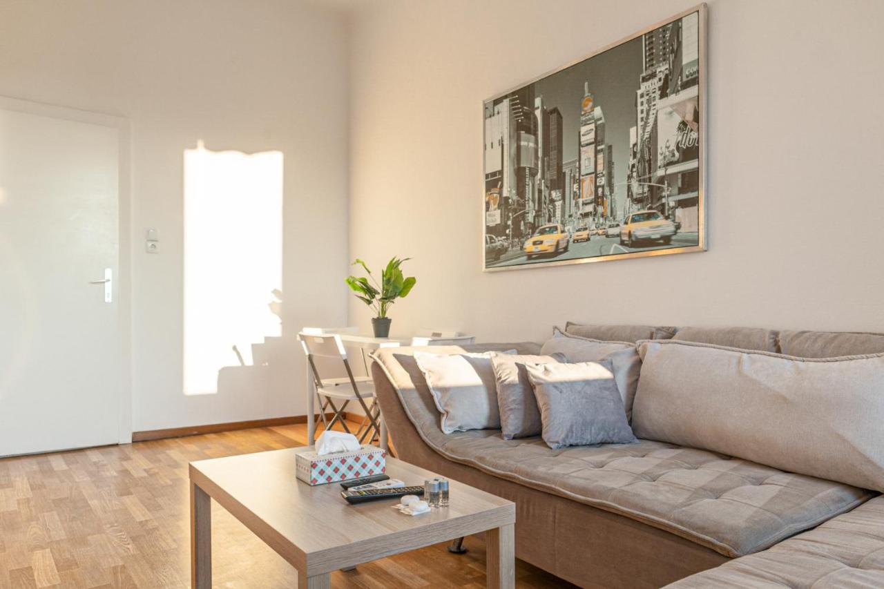 Joyful 2Br Shared Apt Near Millenium Tower & Danube River Viena Exterior foto
